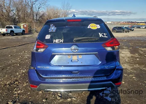 2018 Nissan Rogue S z USA, uszkodzony, nr VIN JN8AT2MV3JW306531